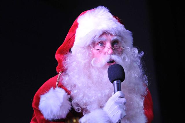 Hire Santa in Houston TX for Stage Holiday Events Public Speaking and Family-Facing Programs Hire Santa in Houston TX for stage holiday events public speaking and family-facing programs
